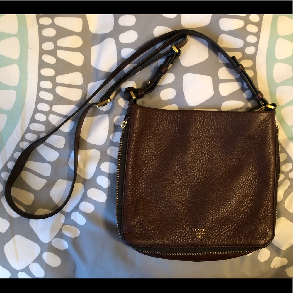 Fossil purse